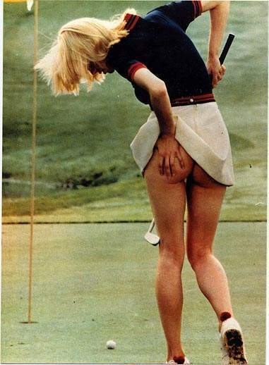 Upskirt caught on camera on the golf course